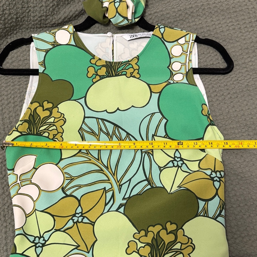ZARA Floral Green Sleeveless Dress with Matching Scrunchie - Picture 7 of 8